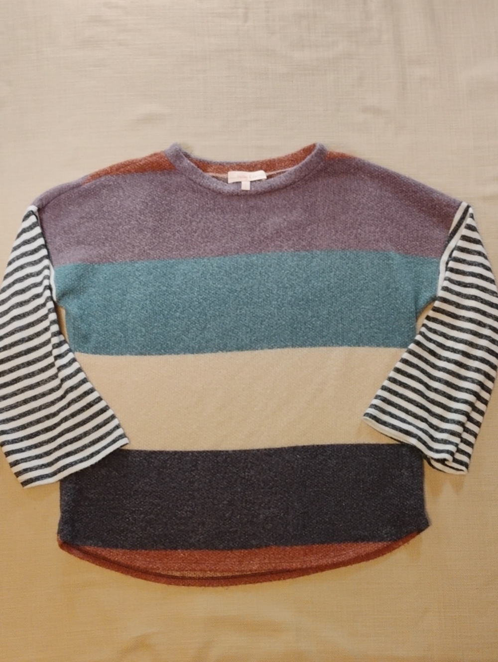 Women's Size S Hailey & Co. Multicolor Crewneck Sweater